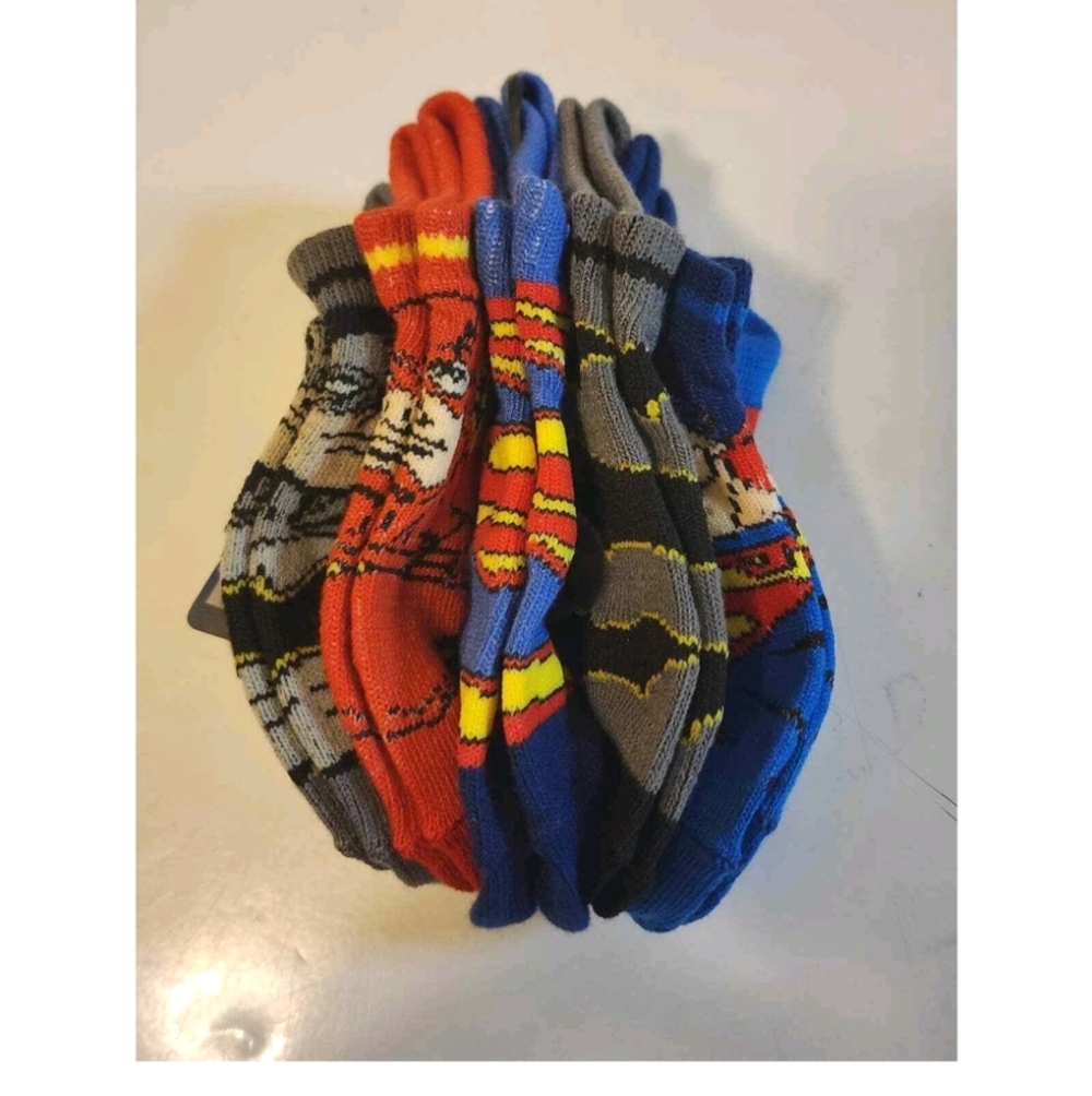 Justice League Kids 4 pack Ankle Socks Size 7-10